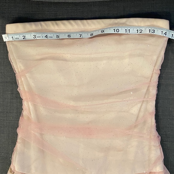 Glitter & Gauzy Floral Prom / Homecoming - Picture 6 of 7